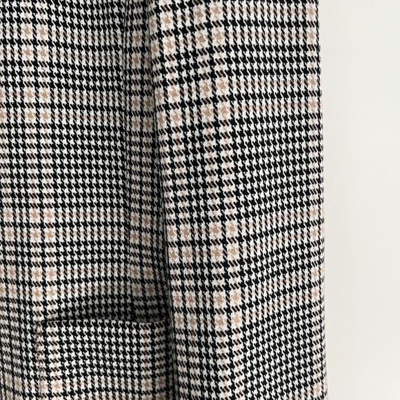 Like New J. McLaughlin Aubrey Houndstooth Plaid Blazer, size L - Picture 7 of 7